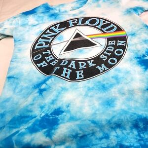 PINK FLOYD T SHIRT